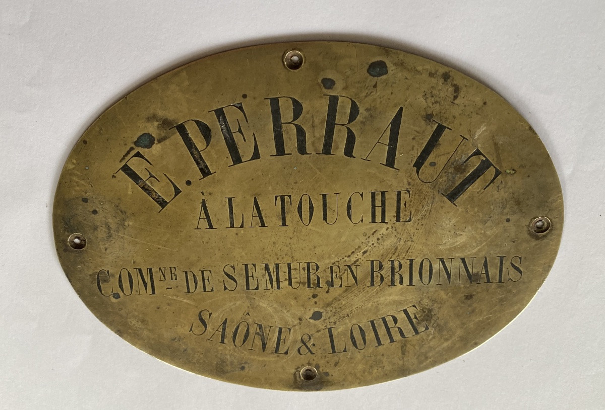 Plaque professionnelle. Début XXème. E. Perrault. A La Touche. Saône et Loire. -photo-2