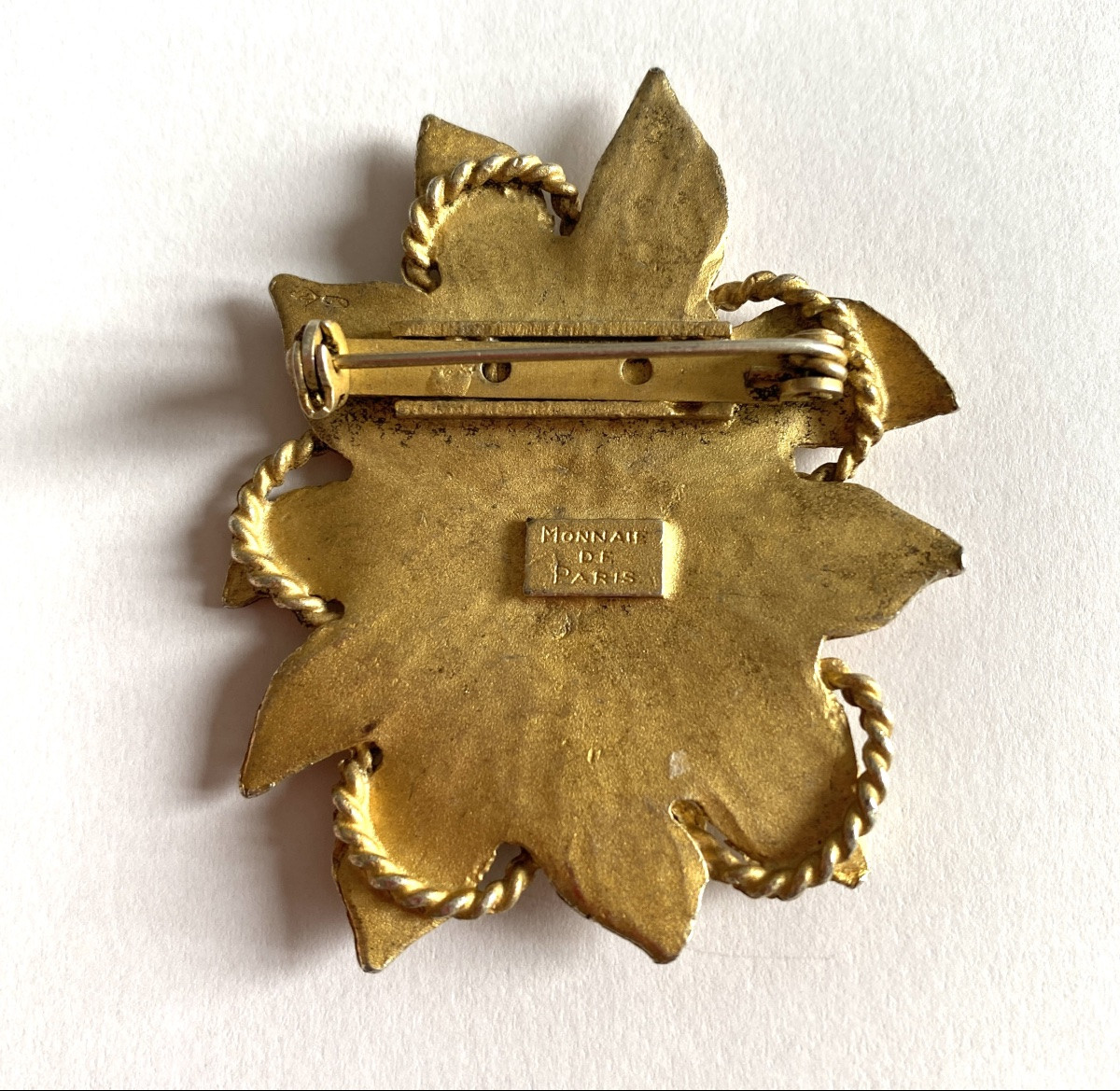 J. Cocteau. Brooch With The Profile Of Apollo Engraved On A Stylized Sun. Gilded Metal. Monnaie De Paris.-photo-4