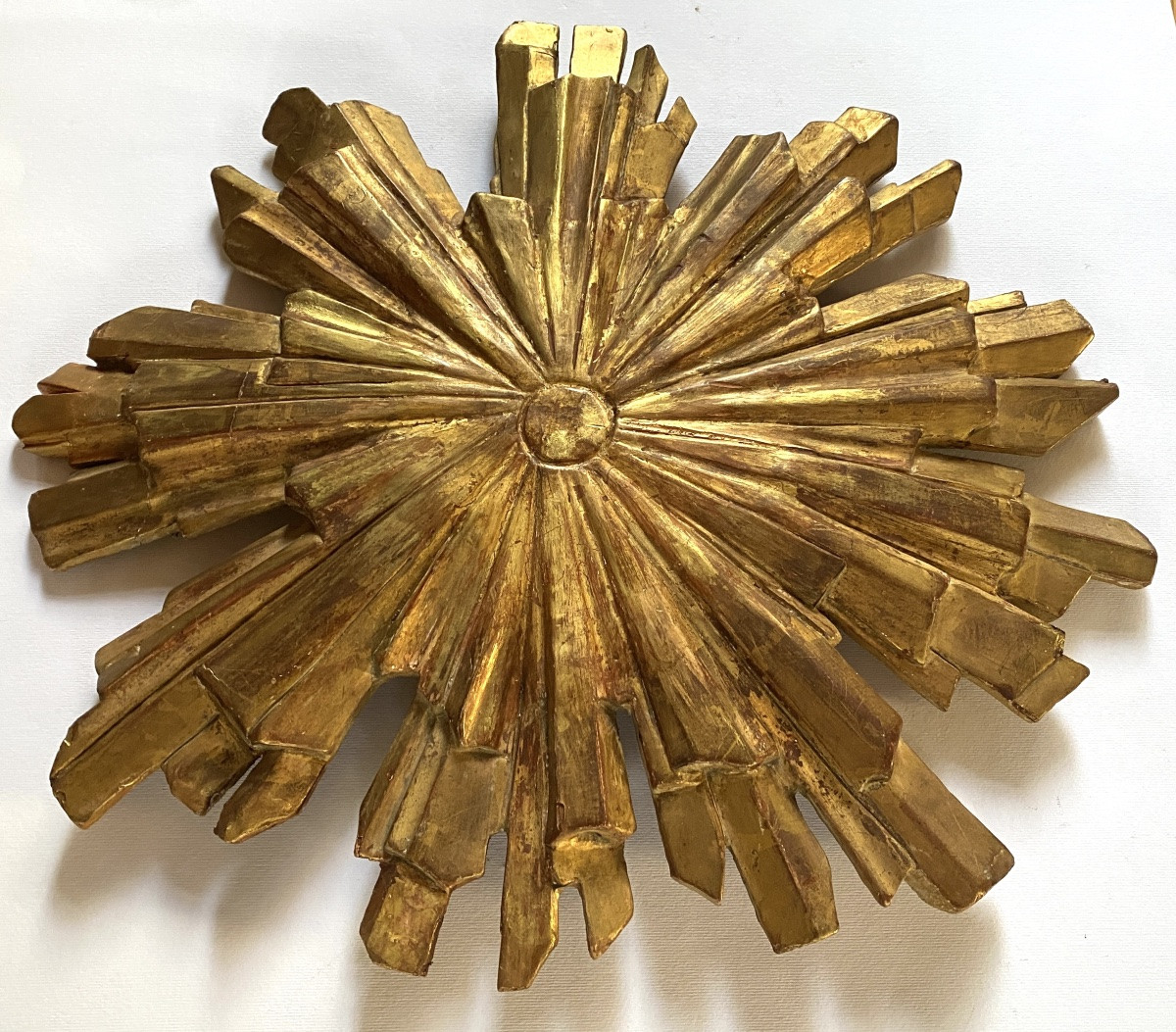 Carved And Gilded Wooden Sun From The Early 19th Century. -photo-2