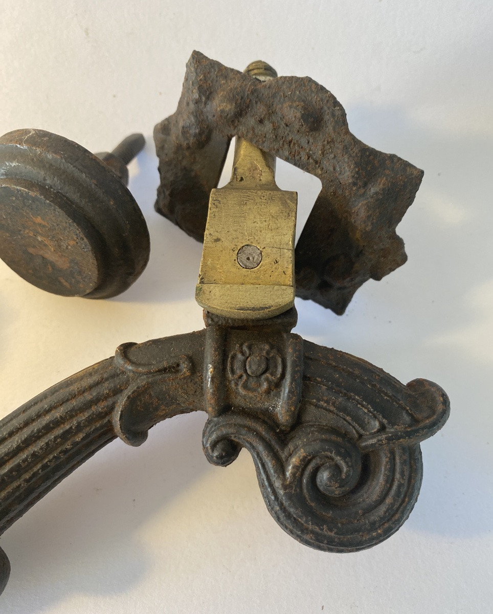 Heurtoir en fonte début XIXème. Tête de bélier. -photo-1