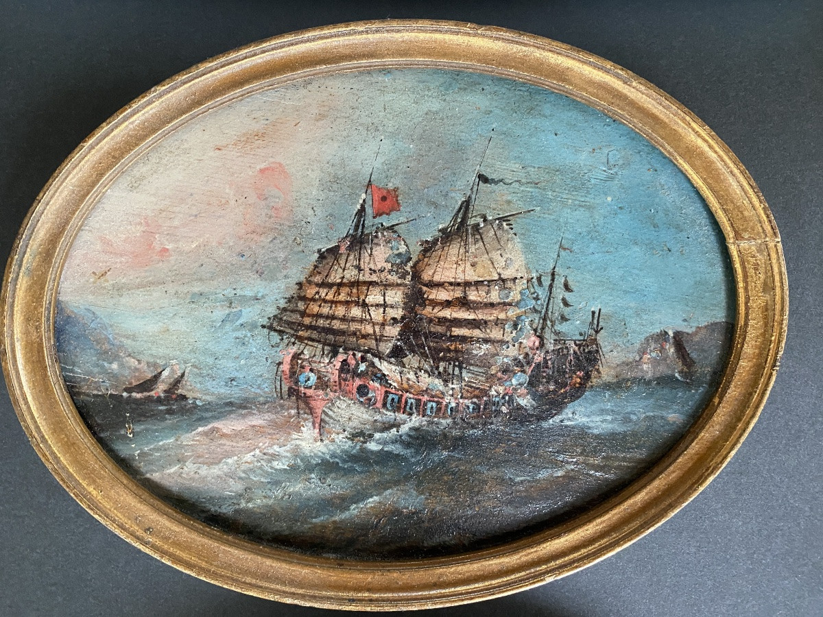 Canton School, 19th Century. Pair Of Seascapes. Oil On Framed Oval Panel. Chinese Junks -photo-2