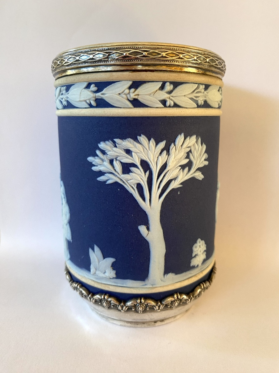 Wedgwood England. Vase en céramique jasper ware, Portland blue XIXème. Monture argent. -photo-3