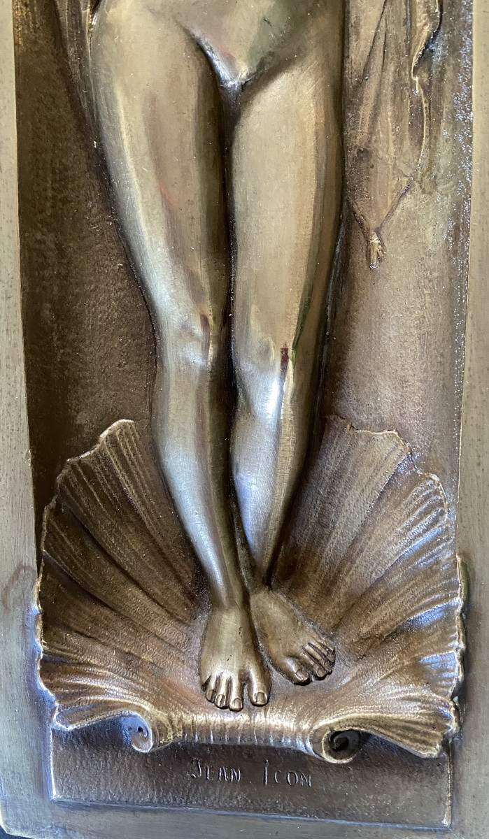 “Baigneuse à la coquille”. Vénus. Nu féminin. Haut relief en bronze XIXème. -photo-3