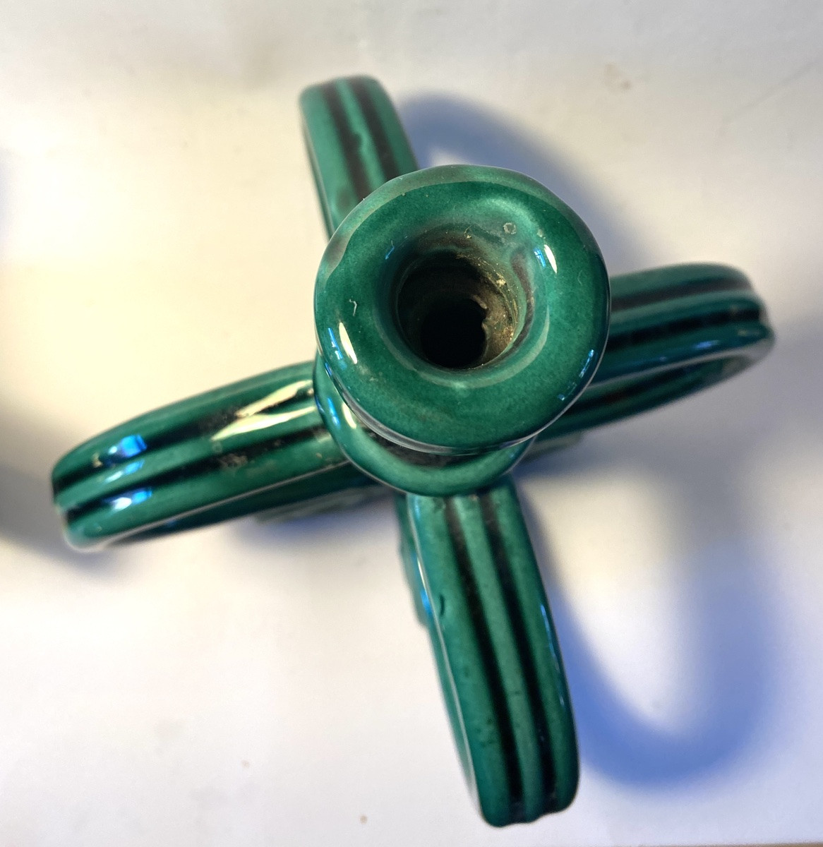 Paire de bougeoirs en céramique émaillée verte. Années 50.-photo-2