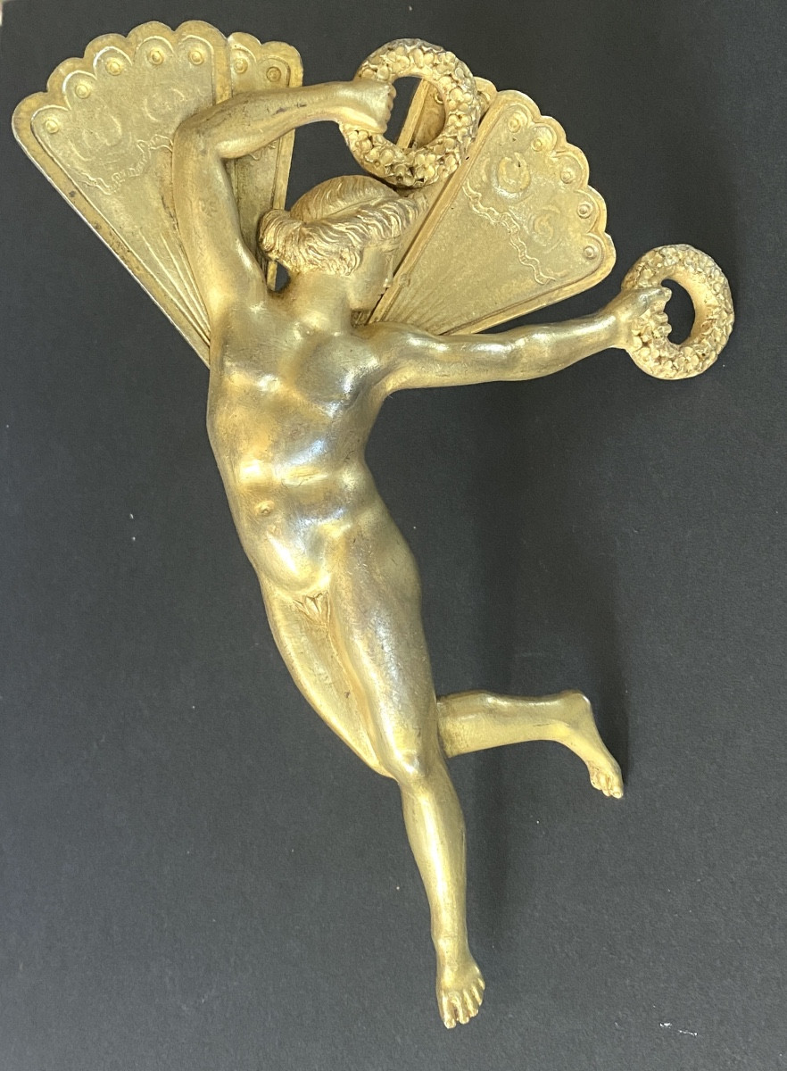 Bronze doré. Ornement début XIXème. Zéphyr. Allégorie . Dieu du vent de l’Ouest. 