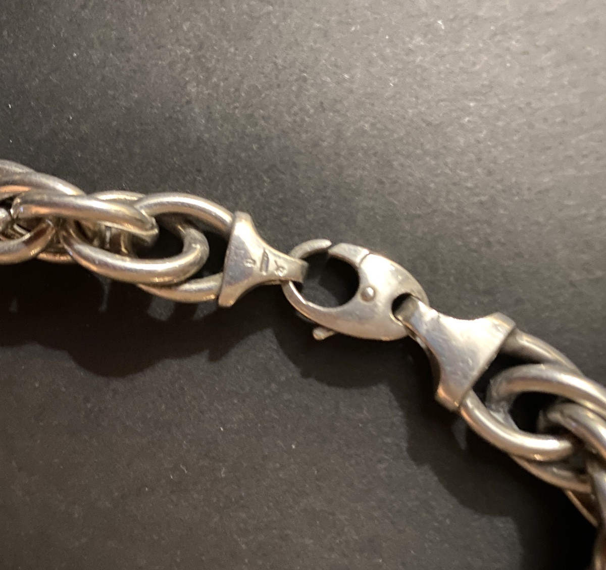 Collier en argent massif années 70. -photo-3