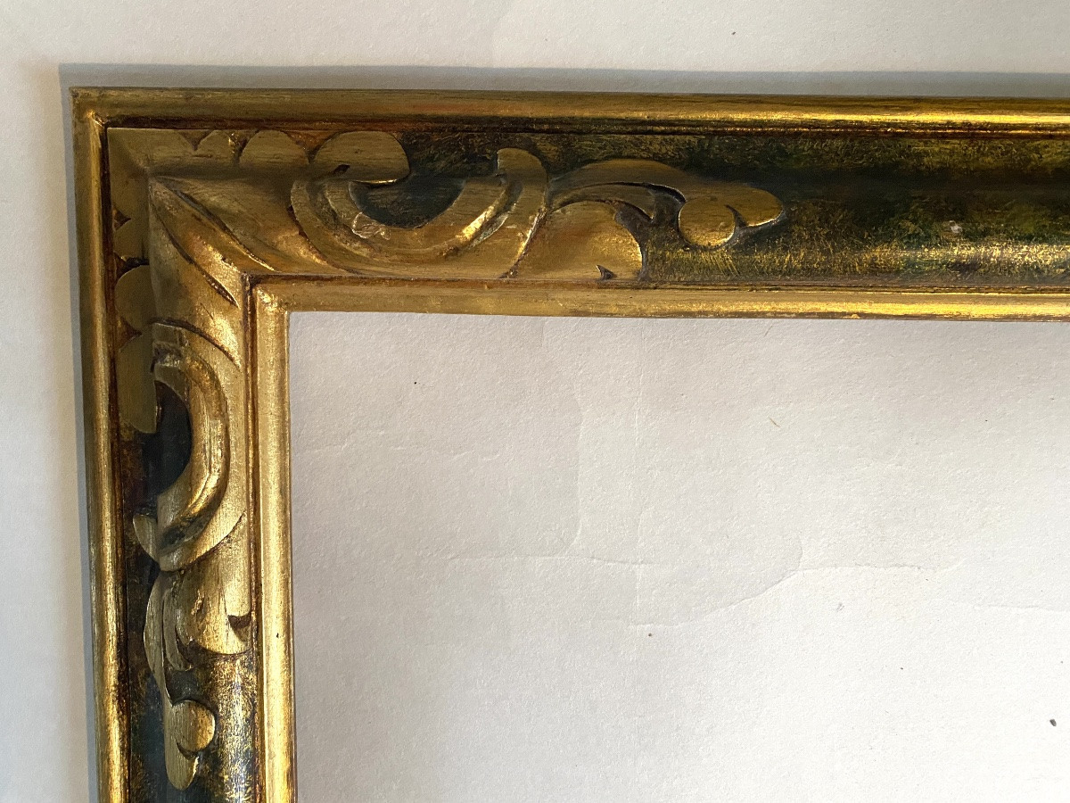 Cadre en bois style florentin milieu XXème. Patine verte et or. Coins Sculptés et dorés. -photo-4