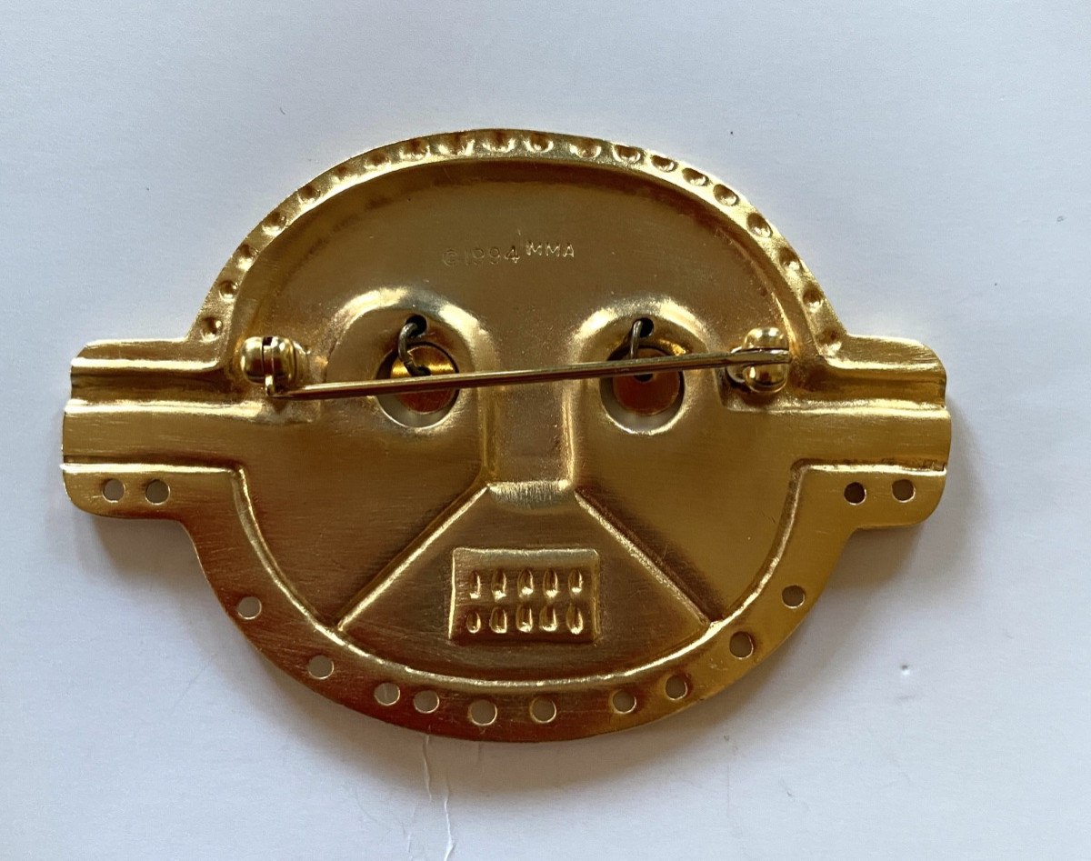 Gold-plated Metal Brooch. Replica Of A Pre-columbian Mask. Mma New York Edition. 1994.-photo-3