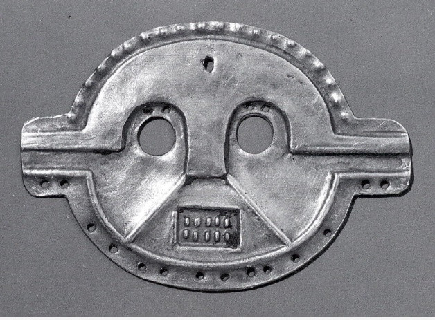 Gold-plated Metal Brooch. Replica Of A Pre-columbian Mask. Mma New York Edition. 1994.-photo-2