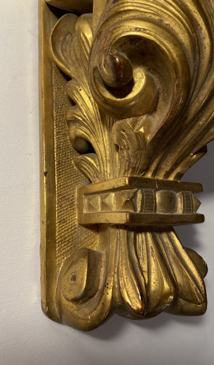 Wall Console. Carved And Gilded Wooden Pedestal, 19th Century. Acanthus And Scroll Decoration. -photo-3