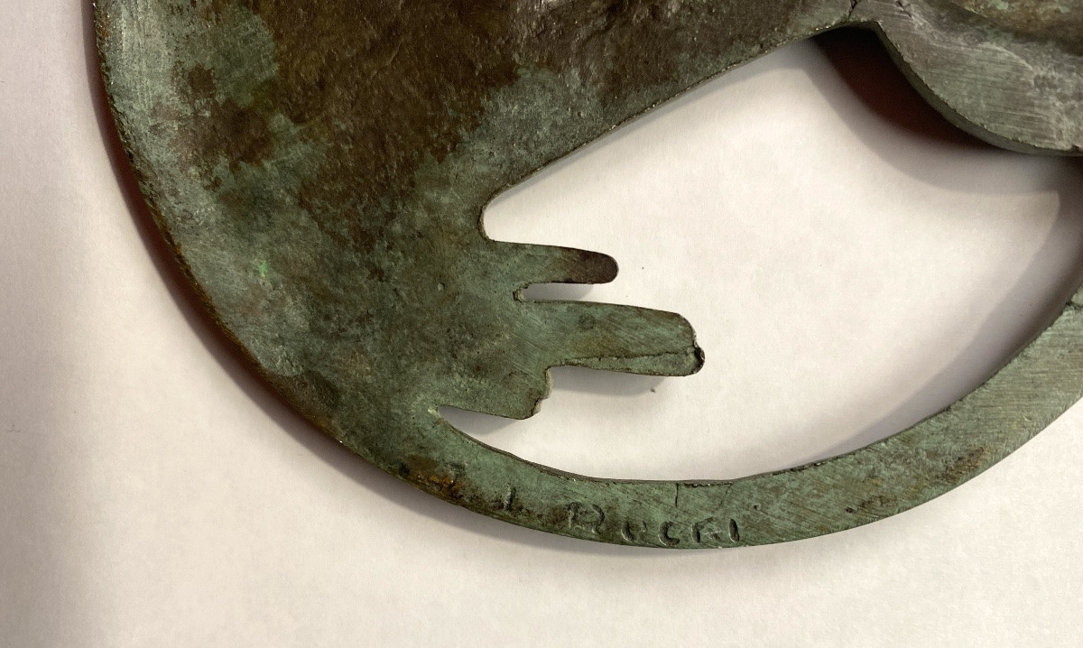 Jean Lambert-Rucki. Médaillon en bronze patiné milieu XXème. Christ Roi bénissant. Cœur ardent -photo-4