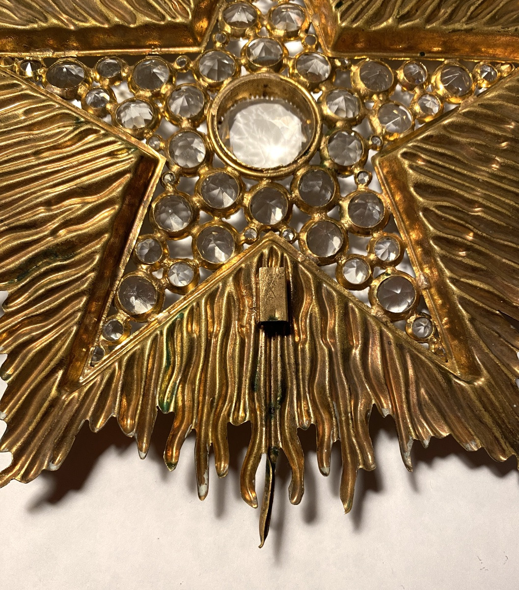 Grande étoile veilleuse de cierge XIXème. Strass sur fond rayonnant en laiton doré. -photo-2