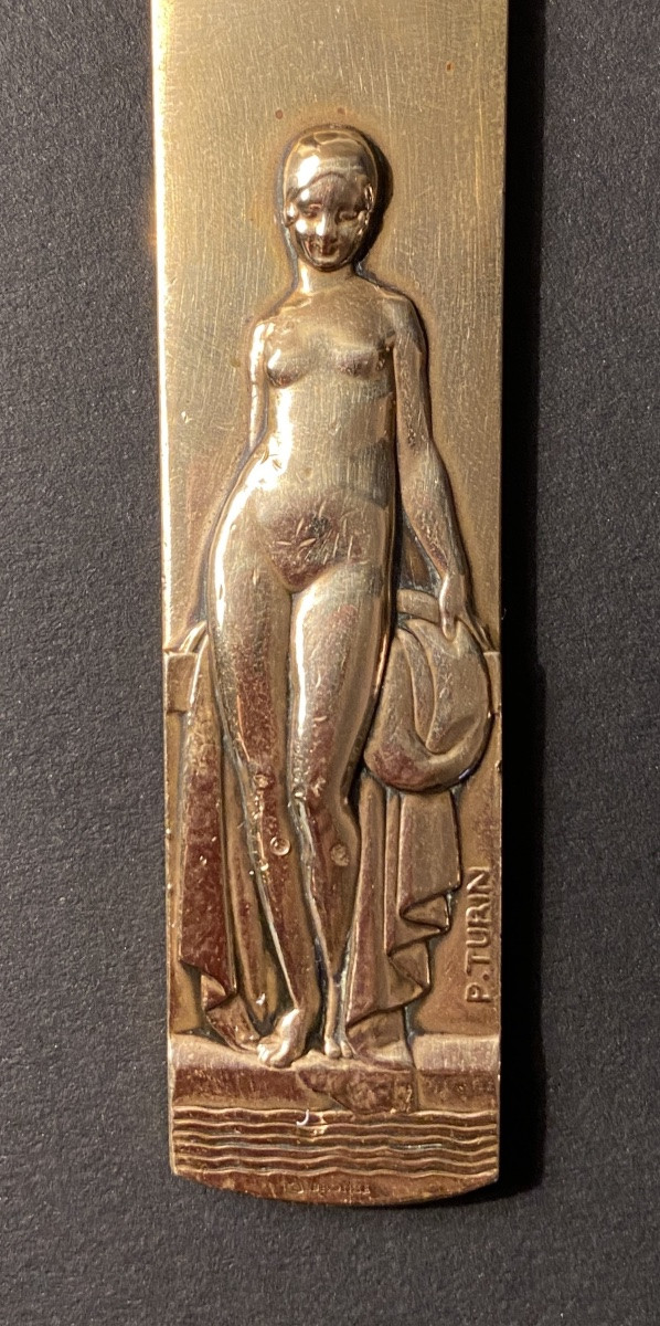 Pierre Turin. Coupe-papier Art déco en bronze. Baigneuse. -photo-3