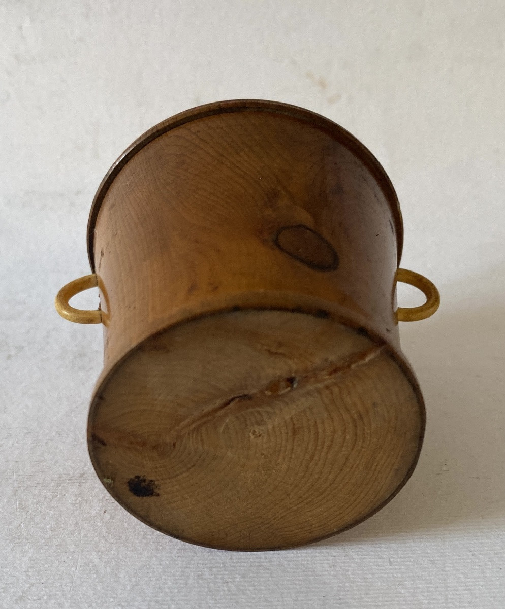 Turned Wood Inkwell. Souvenir De Fontainebleau. Crowned Salamander Decoration.-photo-4