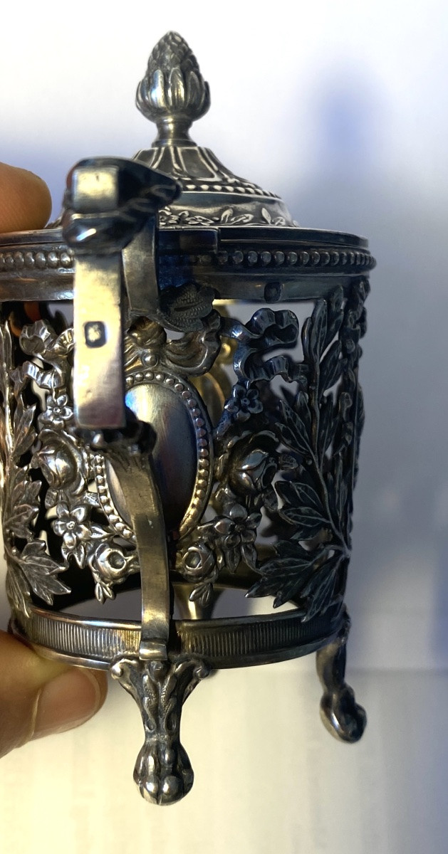 19th Silver Mustard Pot. Louis XVI Style . Medallions, Laurels, Roses And Knotted Ribbon.-photo-6