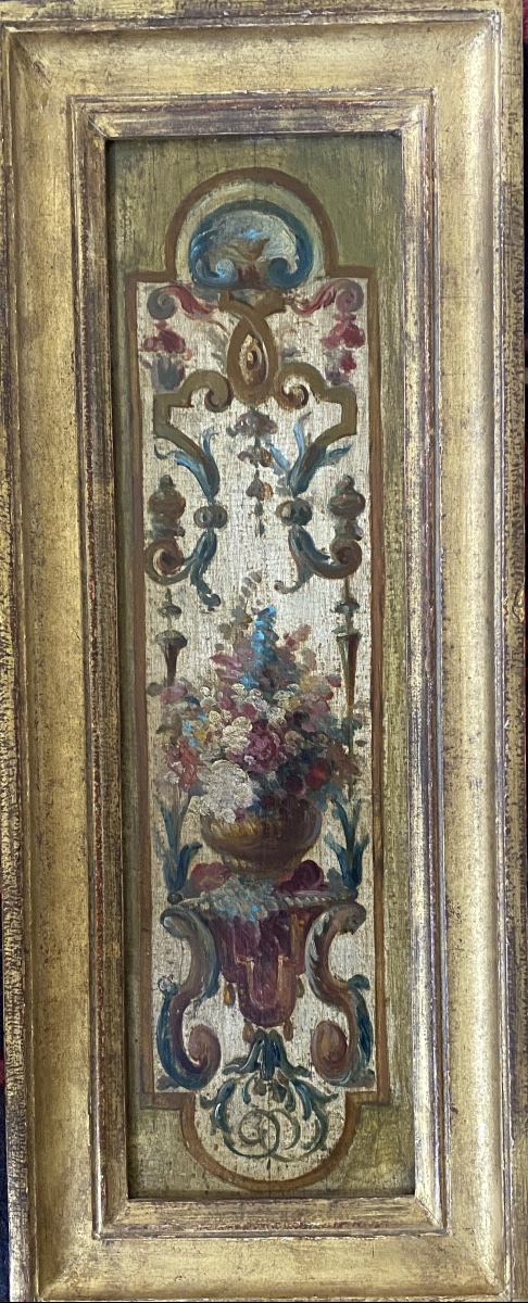 Panneau décoratif début XIXème. Huile sur bois. Motifs floraux et arabesques. -photo-2