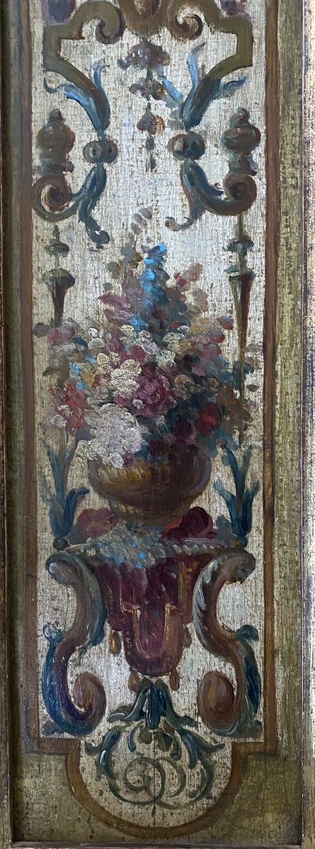Panneau décoratif début XIXème. Huile sur bois. Motifs floraux et arabesques. -photo-4