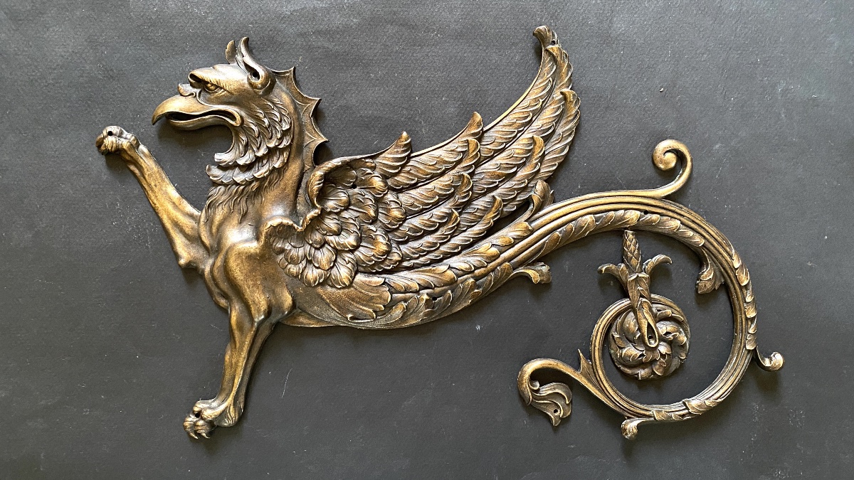 Gothic-style Griffins. Pair Of Large 19th-century Ornamental Bronze Sculptures. -photo-3