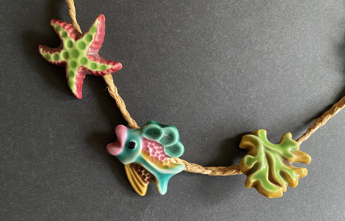 Vallauris, 1950s–1960s. Necklace With Glazed Ceramic Pendants. Nautical Theme. -photo-4