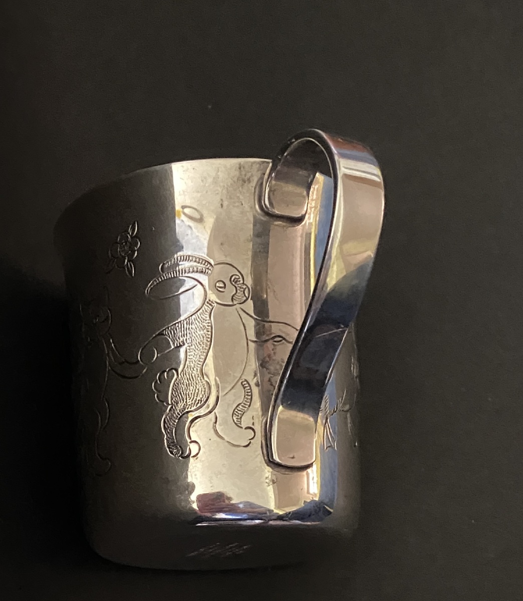 Tiffany & Co. New York. Solid Silver Children's Cup. Hand-engraved Animal Design. -photo-1