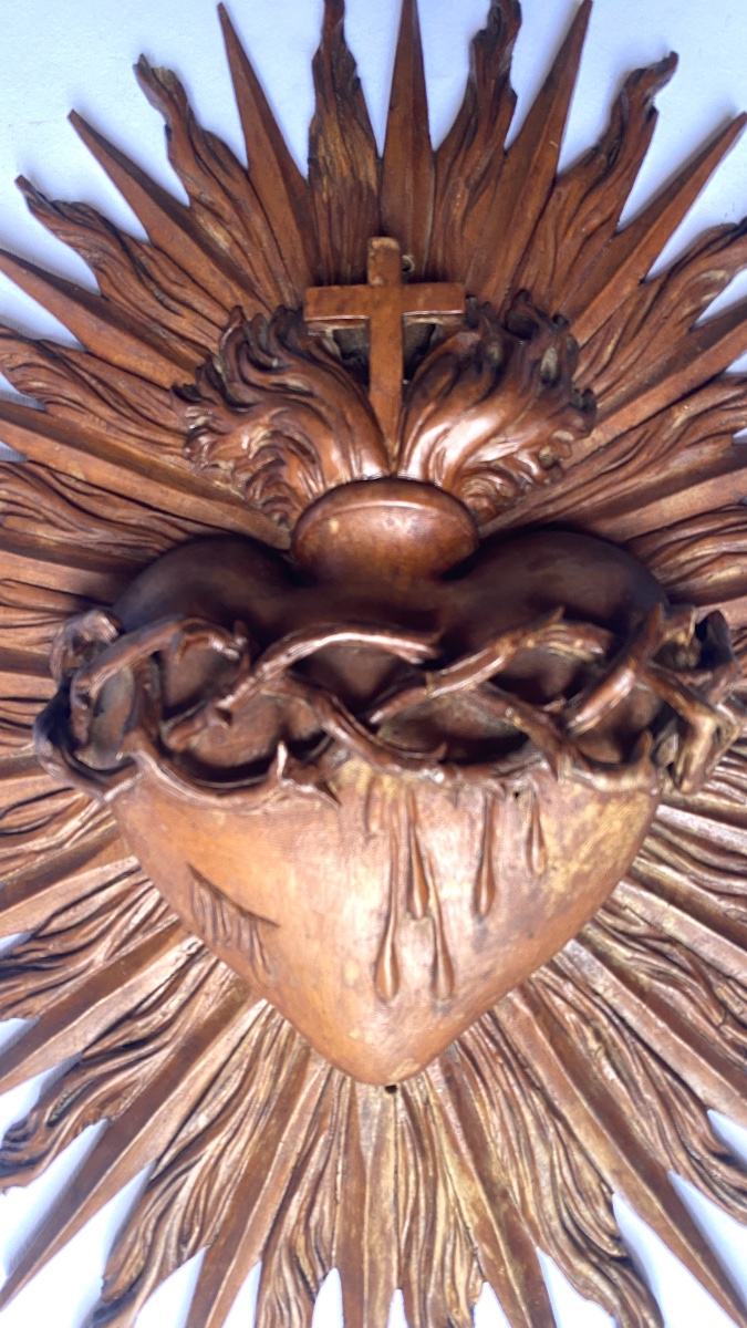 Burning Heart. Heart Of Jesus. Carved Wood. 19th-century Religious Art. -photo-2