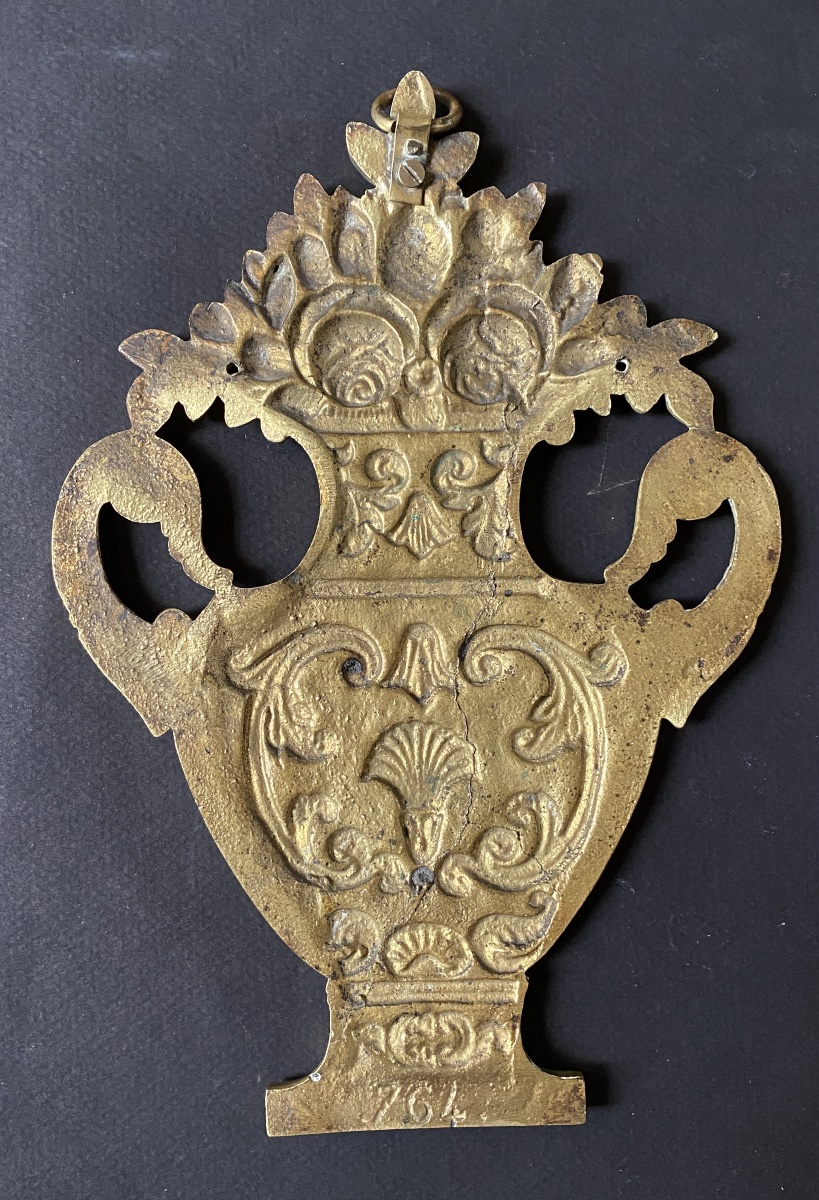 Pair Of Decorative Plaques. 19th-century Bronze Bas-relief. Vases With Flowers.-photo-2