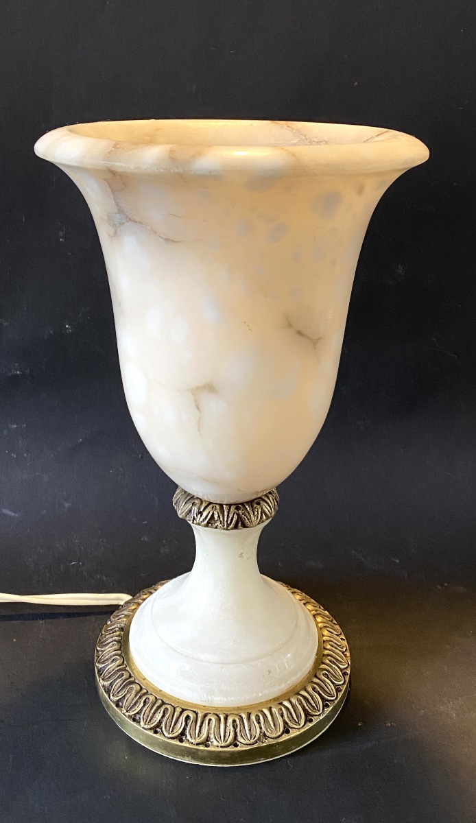 Alabaster And Bronze Table Lamp. France, Mid-20th Century. -photo-2