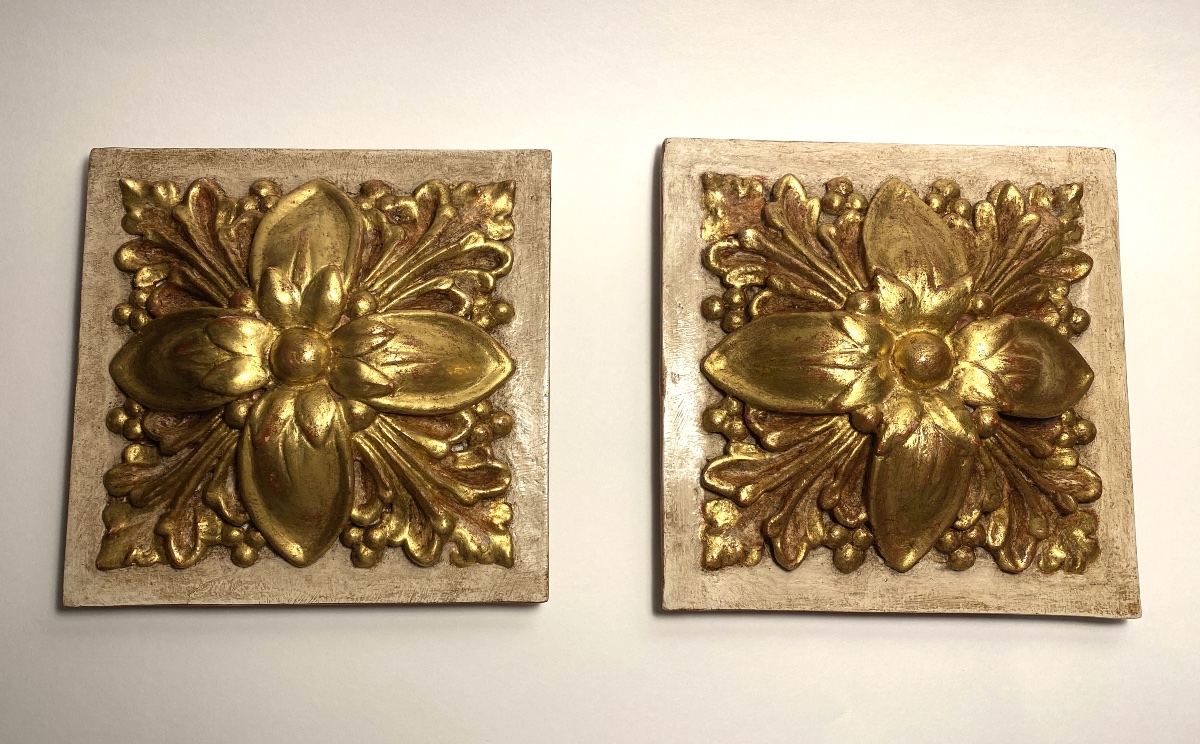 Pair Of Ornaments. Carved Wood Gilded With Gold Leaf. Floral Design In Relief. Mid-20th.