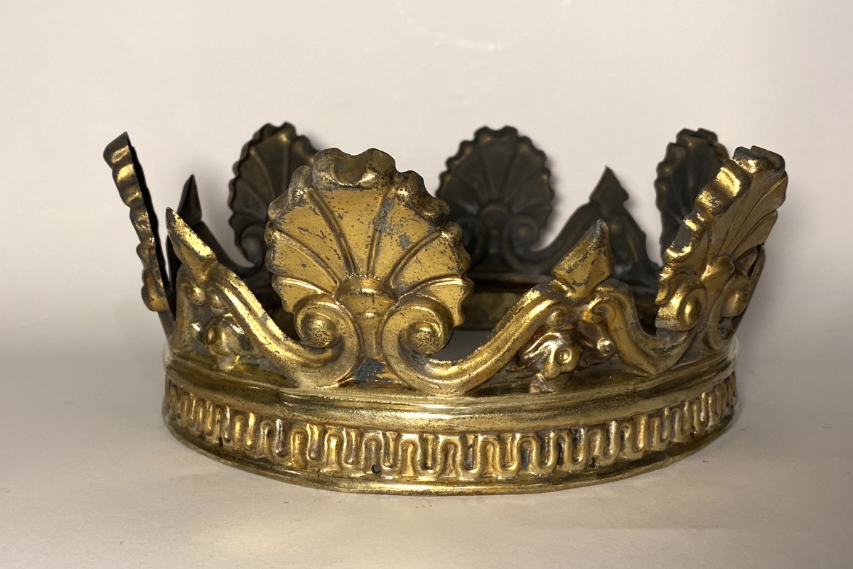 Couronne de théâtre ou de statue religieuse XIXème en laiton estampé. 