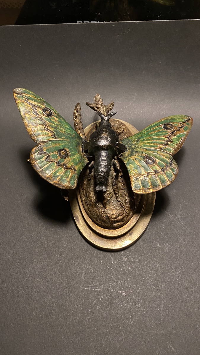 Curiosity. 19th Polychrome Bronze Paperweight. Butterflies With Articulated Wings. -photo-2