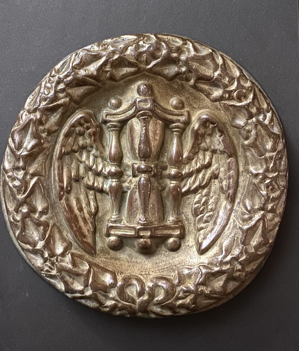 Large 19th Patinated Bronze Medallion. “tempus Fugit.” Winged Hourglass And Ivy Wreath. 