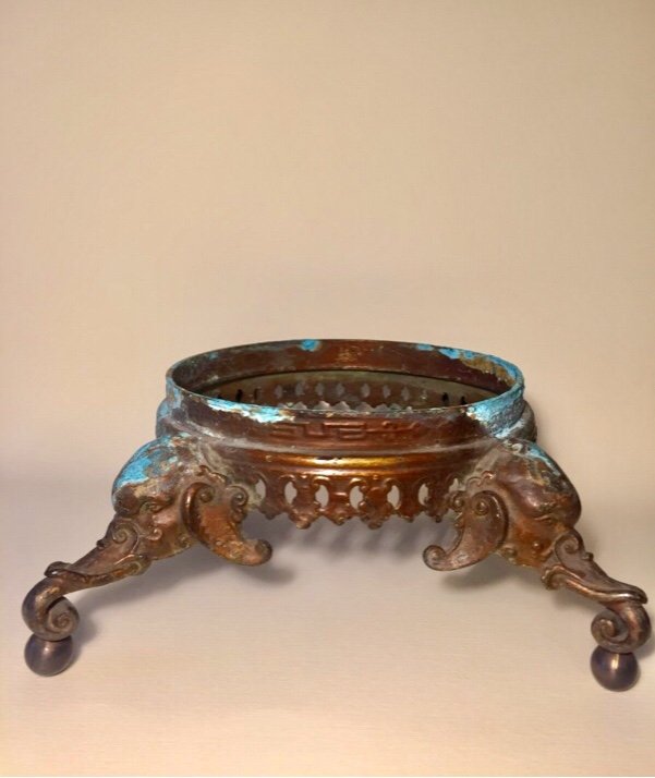 XIXth Bronze Base. Decor Elephant Heads.