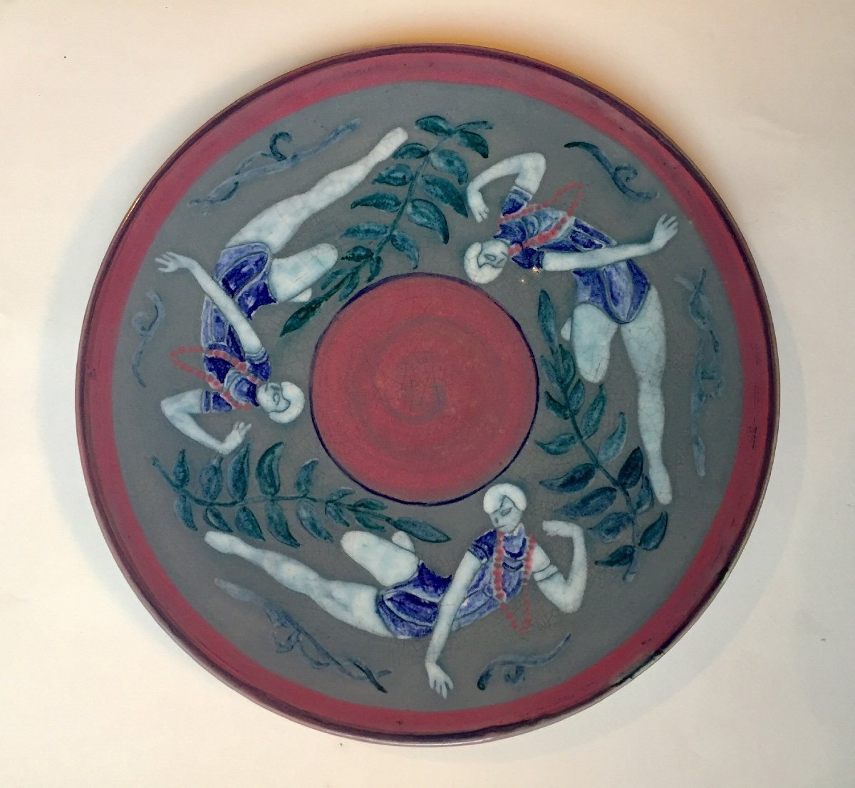 Grand Plat En Céramique Milieu XXème . Décor De danseuses. 