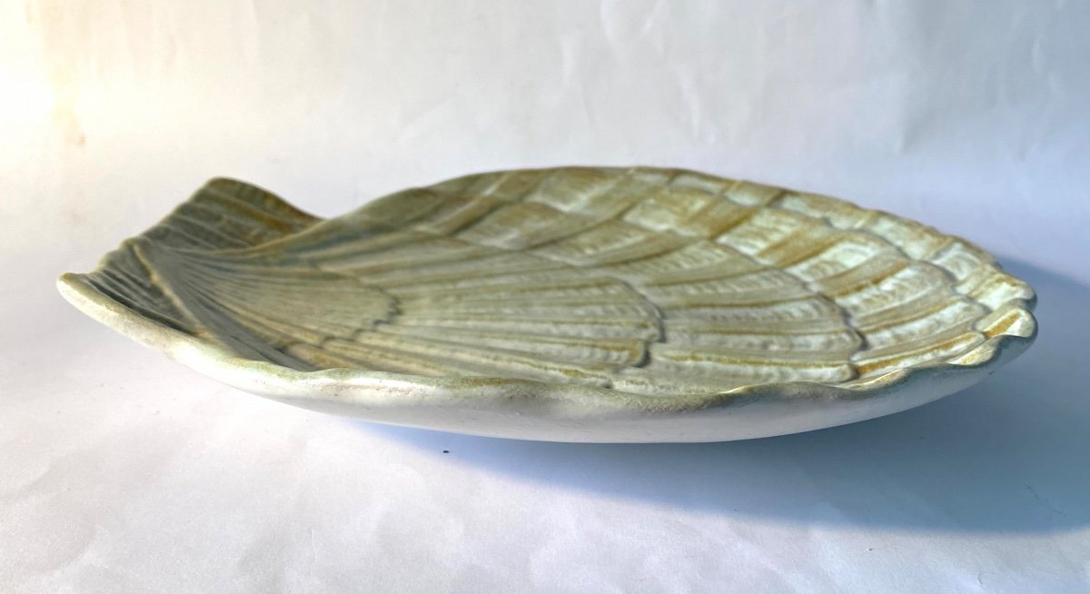 Ceramic Dish. Large Scallop Shell. Dominique Guillot. Vallauris. 60s.-photo-4