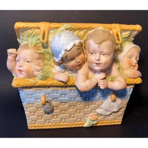 Large Polychrome Biscuit Box. XIXth. Babies, Piano Dolls. Heubach.