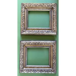 Pair Of 19th Frames In Gilded Wood And Stucco. Acanthus And Twisted Ribbon Decoration. 