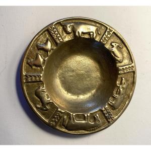 Coupelle. Vide poches en bronze. Décor ronde d’animaux. Années 70/80.