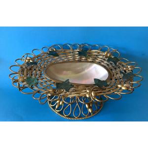 Corbeille en laiton doré et tressé. Vide poche, baguier. XIXème.