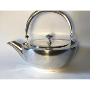 Mid-20th-century Modernist Teapot In Silver-plated Metal.