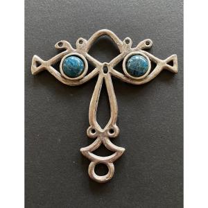 Mid-20th Pendant Made Of Silver And Stone Cabochons. Stylized Face In The Spirit Of Cocteau. 