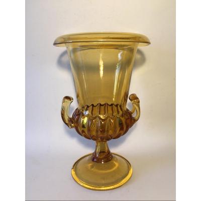 Vase Médicis En Verre Soufflé. Empoli Milieu XXème 