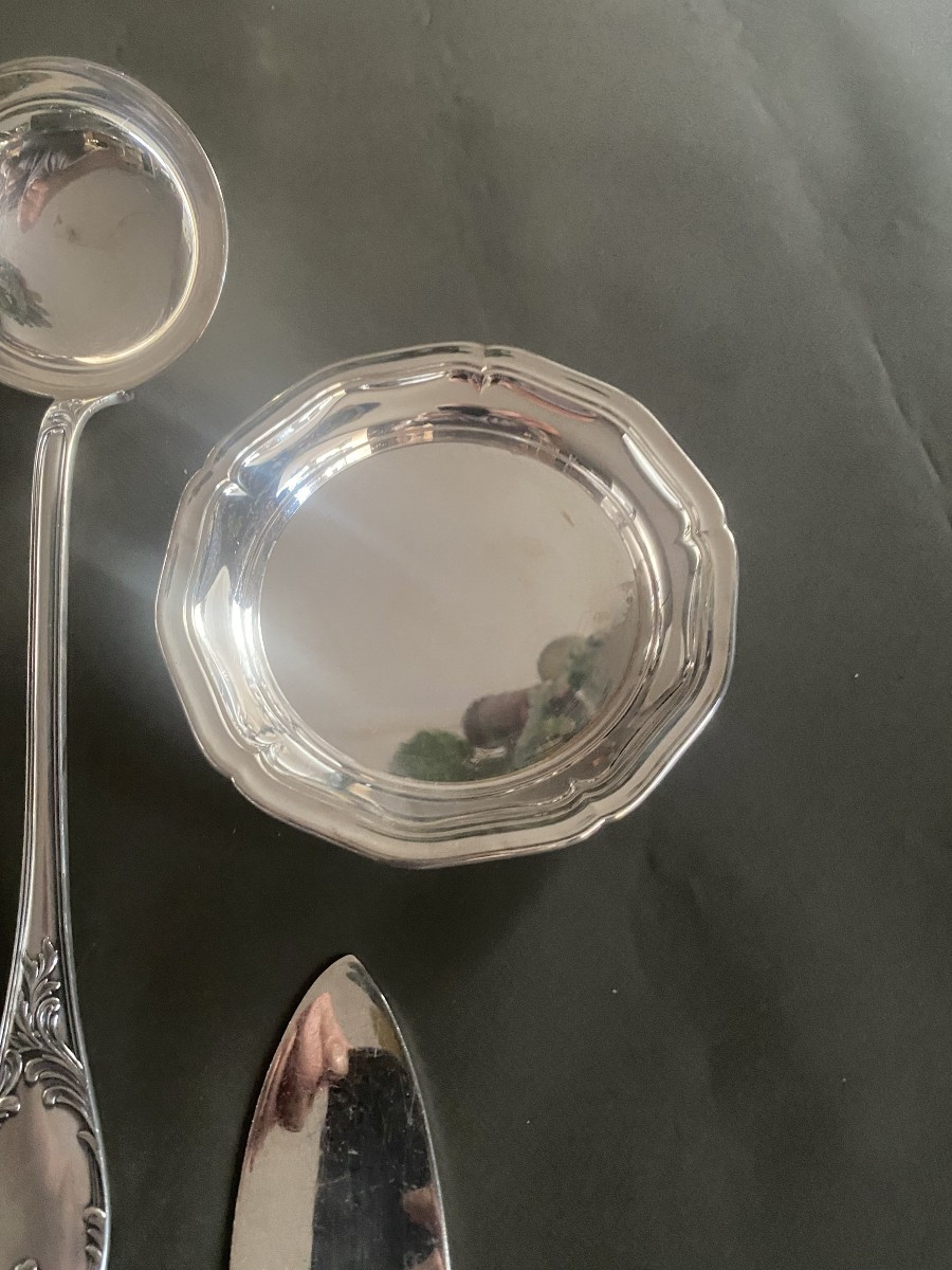 A Set Of Silver Metal Table Cutlery By Maison Cristofle -photo-1