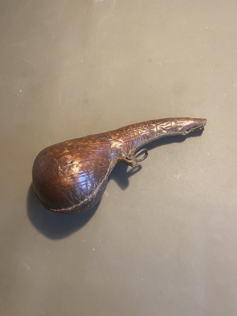 une poire à poudre originaire d'IRAN elle nous arrive de la fin du XIX ° siècle-photo-8