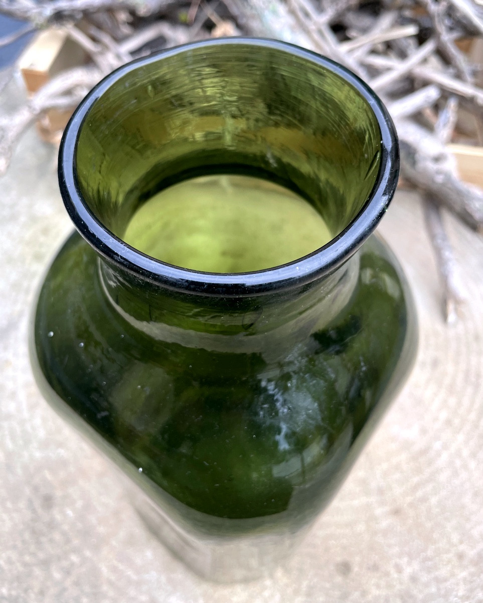 Large Antique Bottle In Olive Green Blown Glass-photo-2