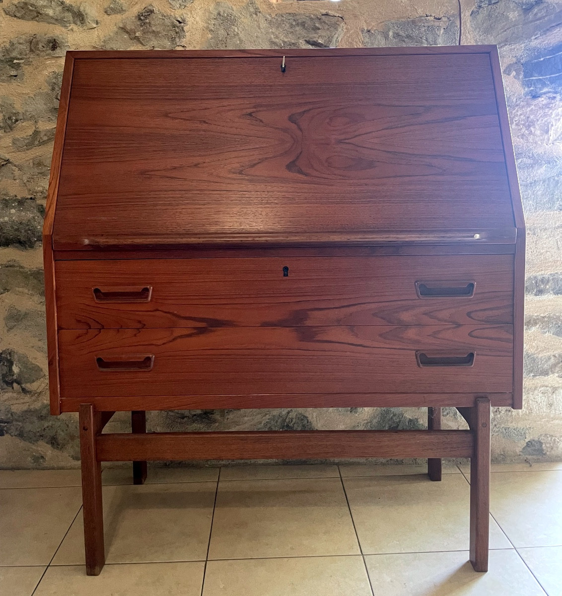 Danish Secretary By Arne Wahl Iversen