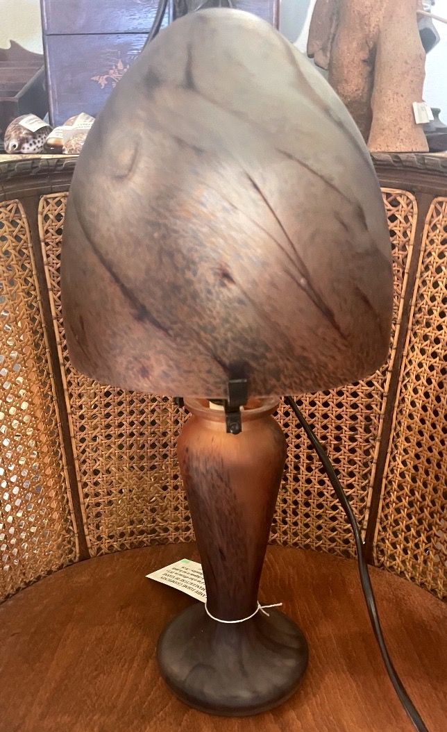 Lampe champignon en verre de la manufacture de VIANNE