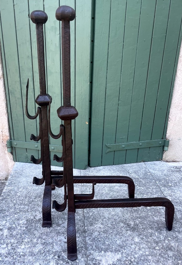 Paire de grands chenets en fer forgé – Fin XVIIIᵉ / Début XIXᵉ siècle-photo-4