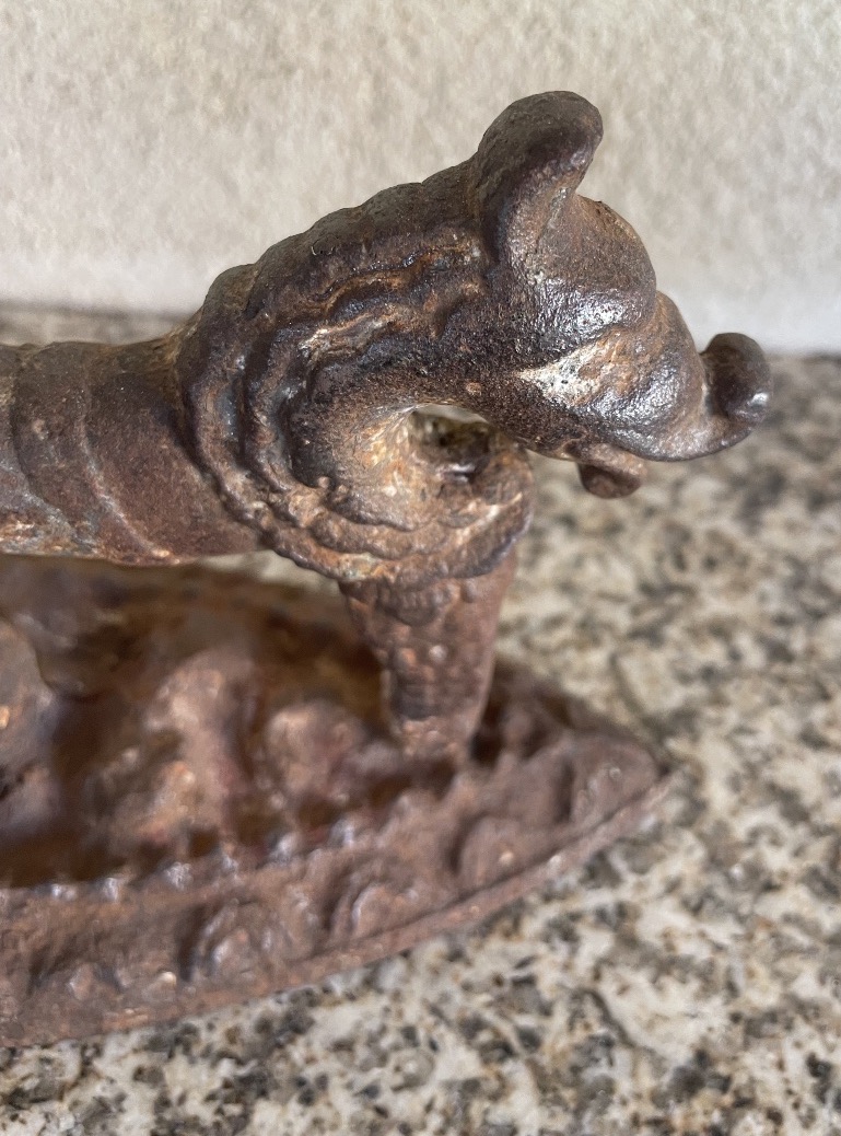 Rare fer à repasser en fonte de fer - zoomorphe – Art populaire – XVIIIᵉ siècle probable !-photo-1