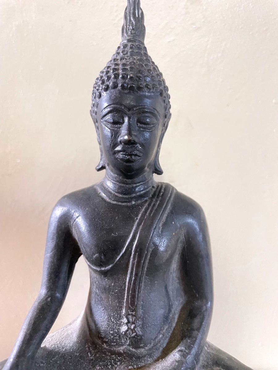 Bouddha assis en bronze – Thaïlande, période Rattanakosin, fin XIXᵉ – début XXᵉ siècle-photo-2