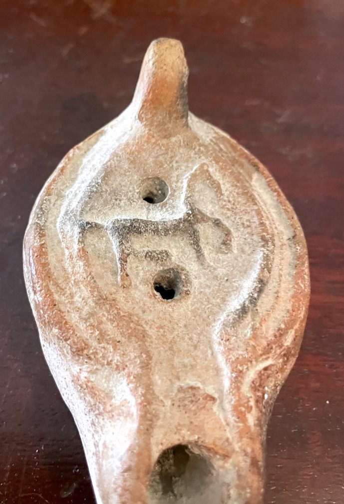Roman Terracotta Oil Lamp – Stylized Animal Design-photo-2